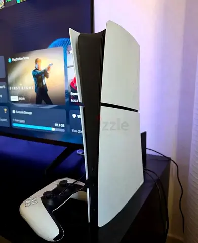 Sony PS5 Slim 1Tb Digital Edition UAE Version With 1 Controller