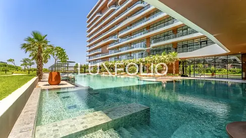 Ugrent Sale | Building Expert | Exclusive