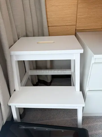 Set of 2 White Wooden drawers
