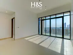 1 Bedroom | 878 Sq. Ft. | Unfurnished | City View