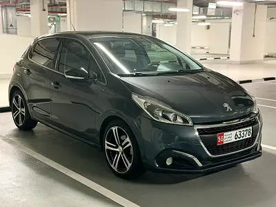 Peugeot 208 GT Line | GCC Specs | Full Service History | Under Warranty | Zero Accidents