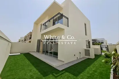 Landscaped | Prime Location | Vacant Now