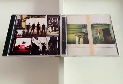 2 Hootie and The Blowfish Music CD’s