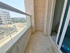 Very big offer 1.bhk with balcony