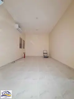 12 Cheques | Fully renovated brand new Apartment | Balcony