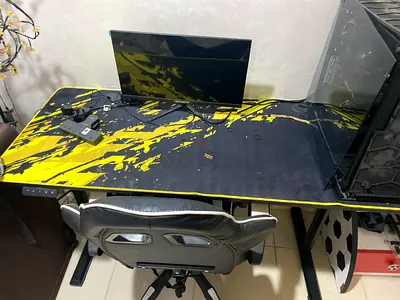 Gaming desk Tower with Monitor and Large Desk Mat - Used Setup