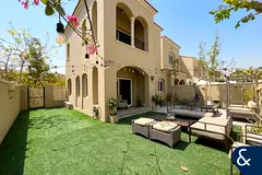 Vastu | End Unit | Type B 3 Bed + Maid