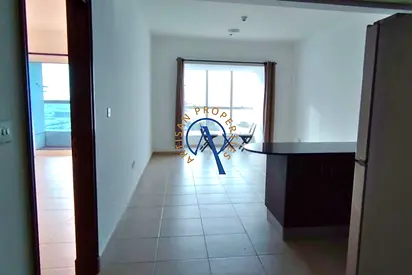 FRIDGE & COOKING RANGE | OPEN KITCHEN | CALL NOW