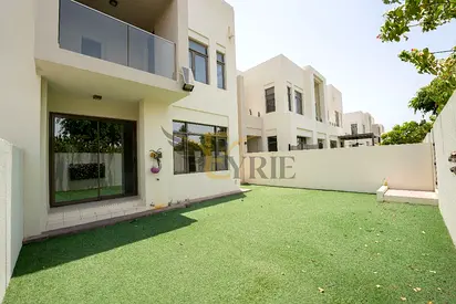 Vacant | Spacious 4BR + Maid Villa