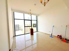 Modern Studio Available Near Metro Sheikh Zayed Rd