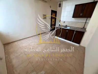 Studio Apartment for Rent in Al Qulayah Sharjah with Split AC and 4 Installments