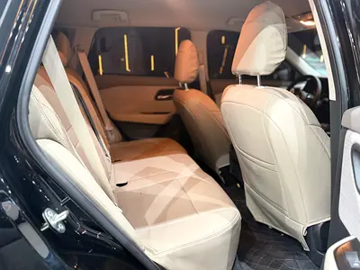2025 Nissan X-TRAIL 缩略图 11