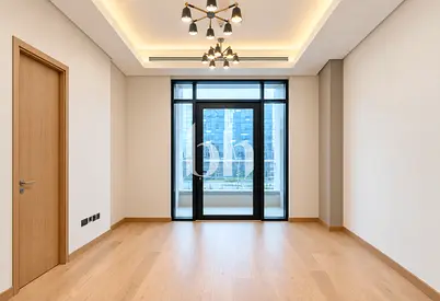 Beachfront Living | Spacious | Premium Residence