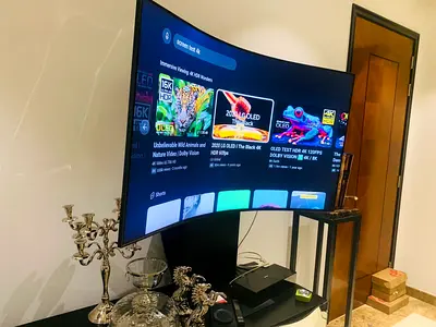 55- inch Curved OLED Smart TV - Excellent Condition