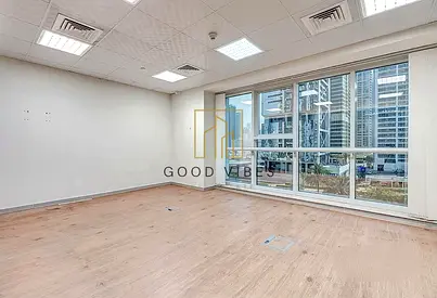Near Metro | Lake View | Vacant