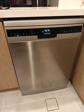 Siemens IQ500 Dishwasher For sale 3 Rack Same Like New