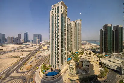 √ Furnished! High Level and VACANT | Exclusive √