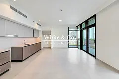 Burj View | Corner Unit | Spacious Layout