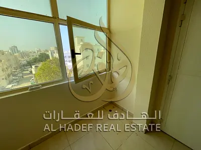 استوديو في المصلى بجوار اتصالات، تكييف سبليت، غاز مركزي، قريب من جميع الخدمات، باركينج رملي مجاني. الدفع 4 أو 6 دفعات.