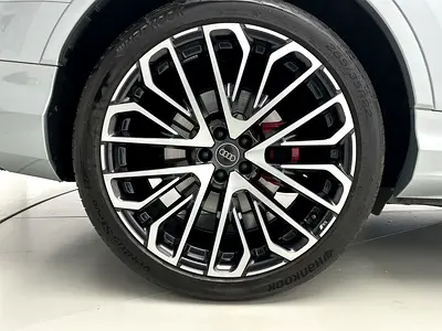 2025 AUDI SQ7 photo 7