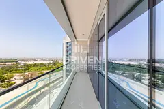 High Floor and Corner Apt | Ready to move in