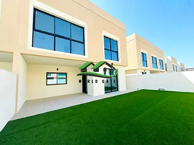 Exclusive Corner 4BR Double Row Premium Lifestyle