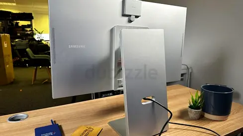 Samsung S9 viewfinity 5k monitor