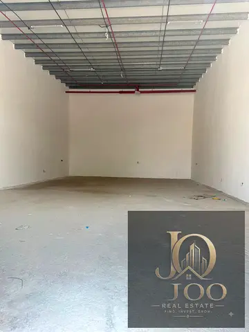 متاح مستودع جديد في الجرف الصناعيه ١  مساحه 2000  قدم  كهربا 20 كيلو