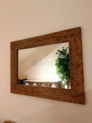 Camel Bone Wooden Wall Mirror with Inlaid Pattern