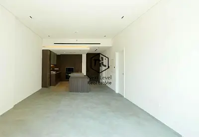 1 BHK | Pool View | 696 Sq.Ft. | Chiller-Free | 4 Cheques
