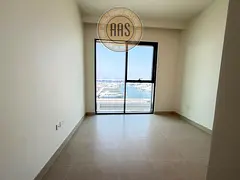 Waterfront 3BR Apartment | Marina & Yacht Views | Seagate Building 4