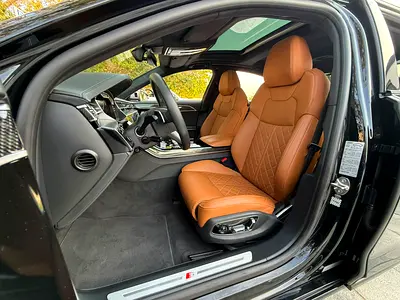 2022 AUDI S8 photo 11