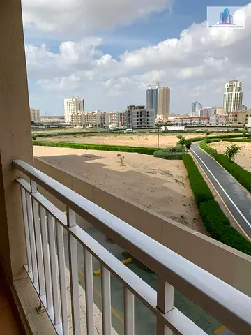 2 BEDROOM FOR RENT IN LIWAN QUEUEU POINT 63K ONLY