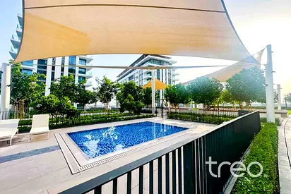 Handover soon | Water View | Large Layout