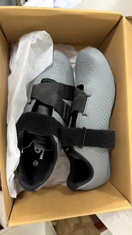 Cycling shoes