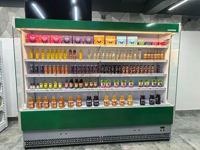 Large Commercial Open Display Refrigerator / Grocery Chiller - Good Condition