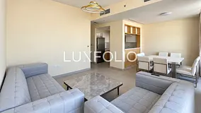 Vacant | High Floor | Canal View