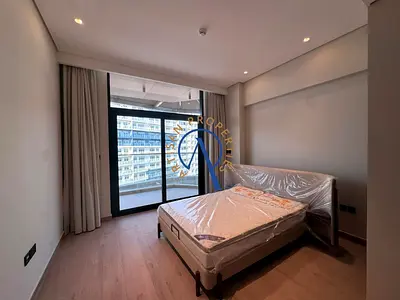 BRANDNEW | MODERN ELEGANCE | EXQUISITE DESIGN