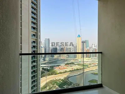 Canal View | High Floor | Brand New