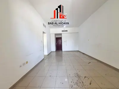 Luxury Living 2Bedroom Hall for Rent - Easy Access to Metro - Call Now