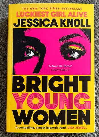 Bright Young Women by Jessica Knoll - Paperback (Good Condition)