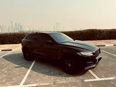 صورة 3 لـ 2019 Jaguar F-PACE