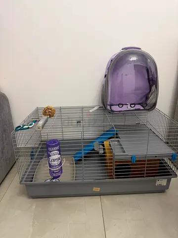 rabbit/rodent cage with carrier and accessories - good condition