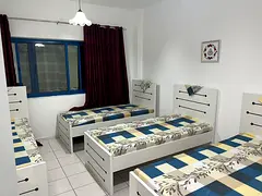 ابوهيل غرفة للايجار ل 4  بنات ( السكن بنات فقط ) بجانب متر
