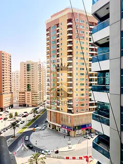 Ac free open view balcony wardrobe big spaceg gym pool