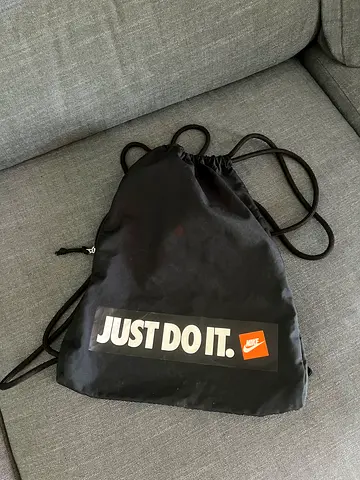 Nike drawstring gym bag - black "Just Do It"