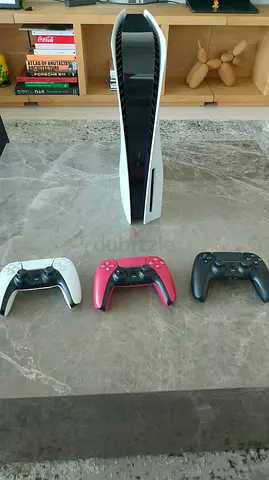 PlayStation 5 Console (Digital) + 3 DualSense Controller