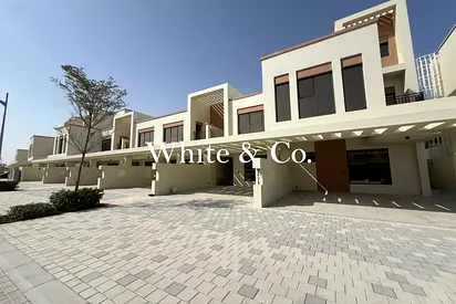 Prime Location | Genuine | Enquire Now