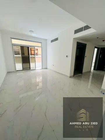 Commercial Office_1 Room & Living Area_2 Bathrooms_Main Road_Al Mowaihat 3_AED 34K_4 or 6 Payments_Suitable for Various Activities_Prime Location
