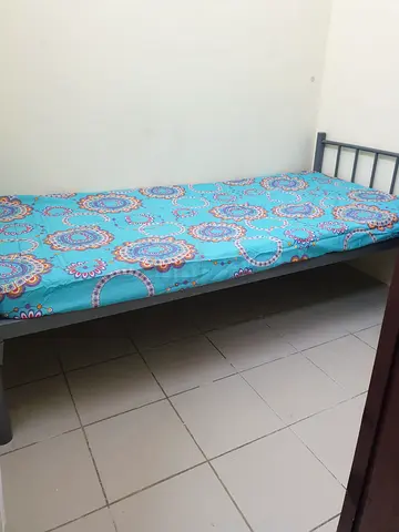 Furnished partition- NonSmoking-Parking- IndiaSrilanka NepalMyanmar Male/Female- Abubaker metro 3min